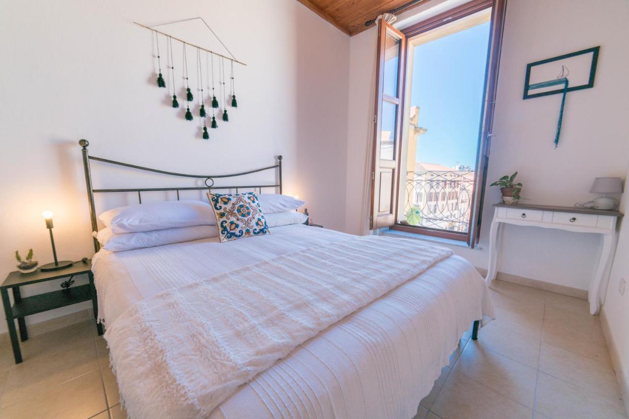Yenne Rooms Wifi-Ac Cagliari Luaran gambar