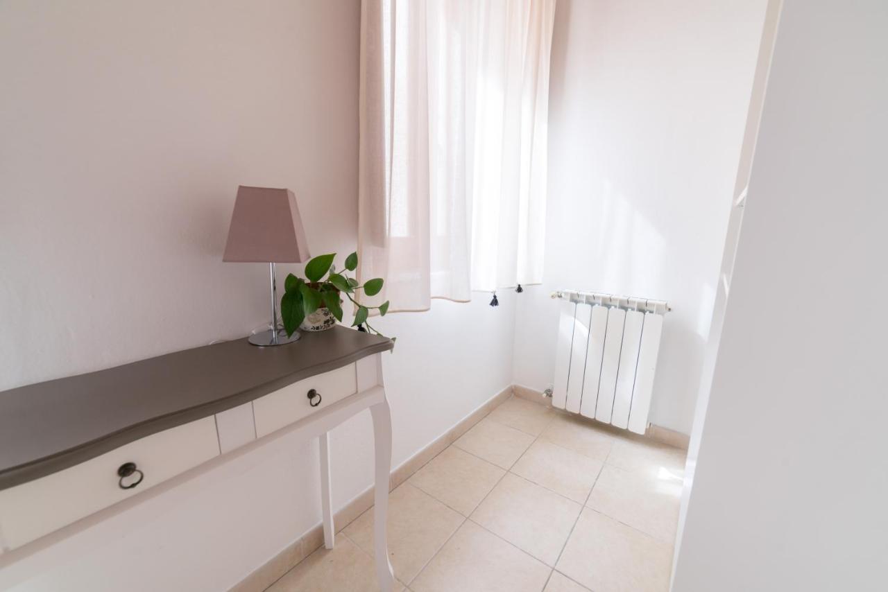 Yenne Rooms Wifi-Ac Cagliari Luaran gambar