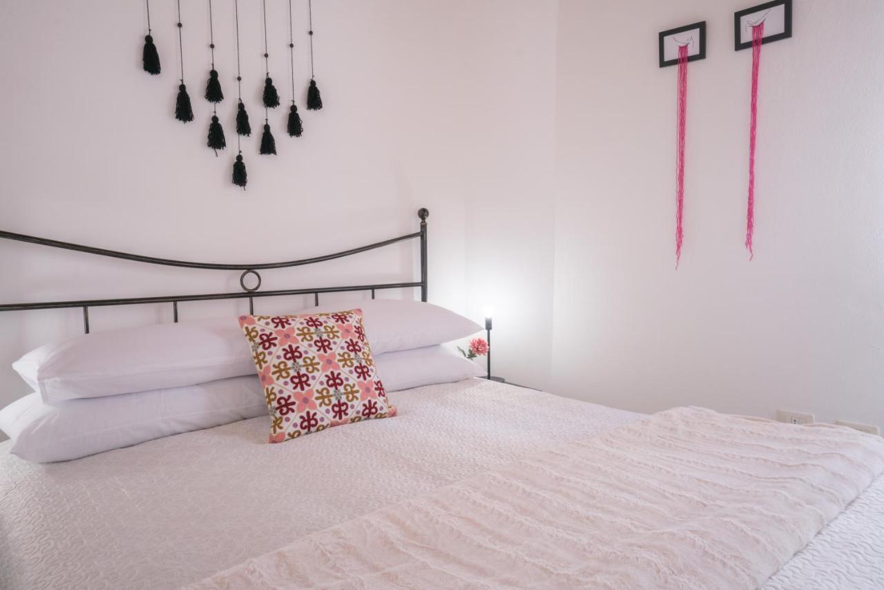 Yenne Rooms Wifi-Ac Cagliari Luaran gambar